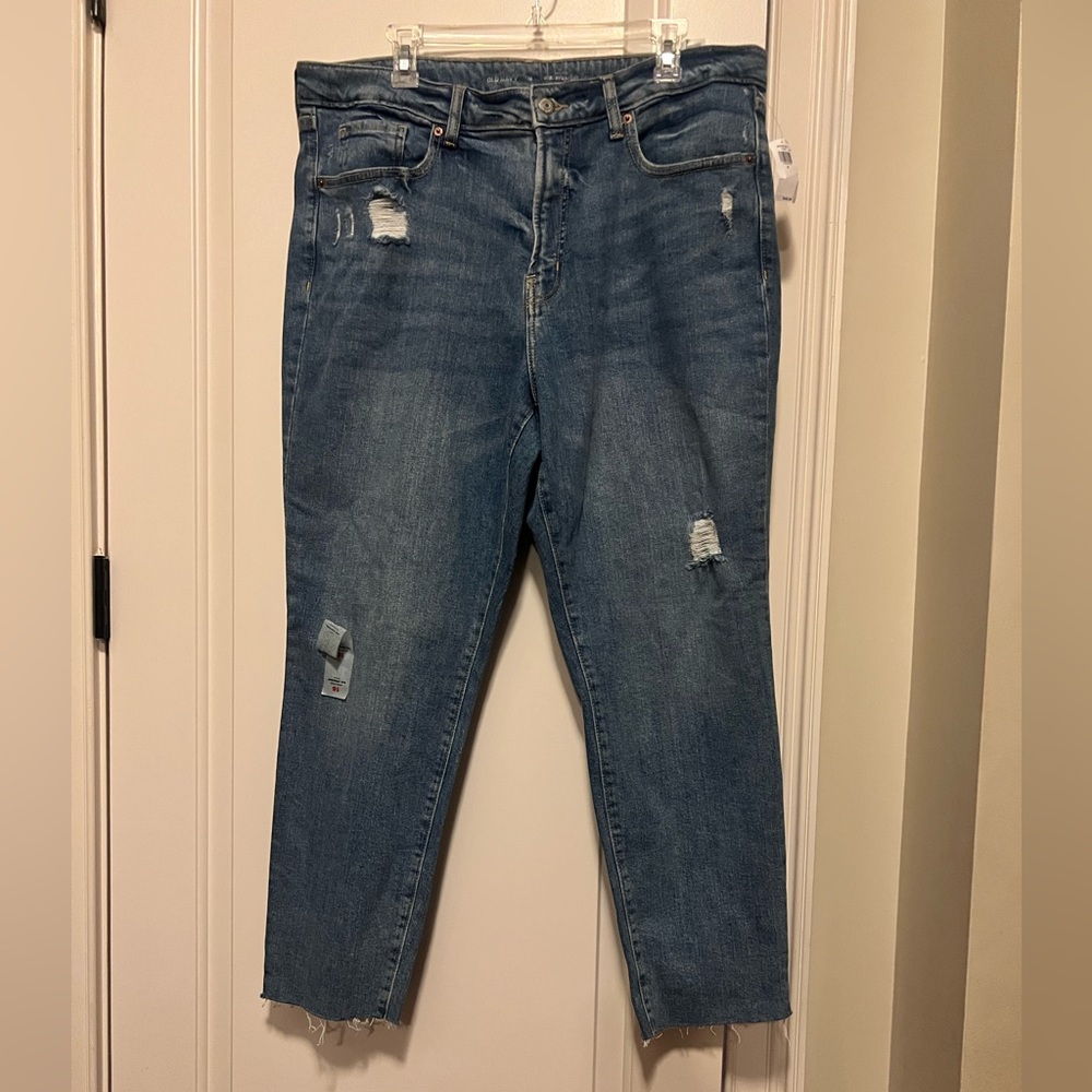 NWT Old Navy Curvy Straight Leg Jeans Women’s sz 16